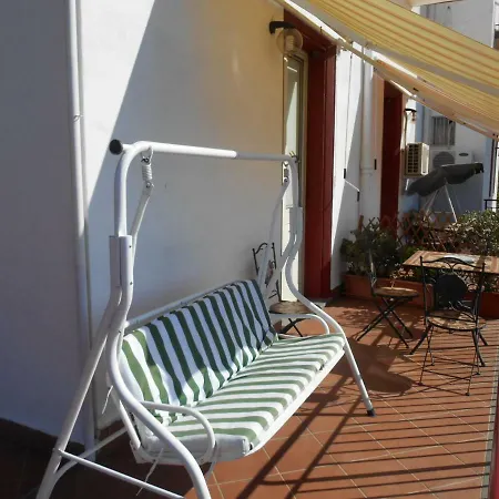 Apartman Al Villino Sunset In Con Piscina